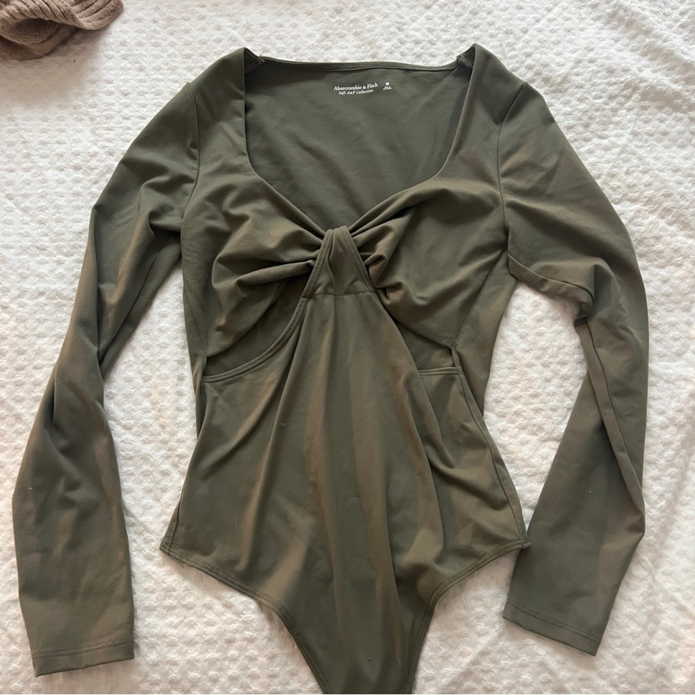 Green long sleeve Abercrombie bodysuit